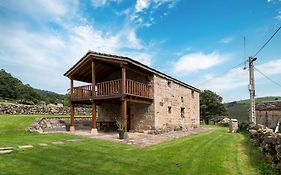 Cabaña Pasiega Las Suertes